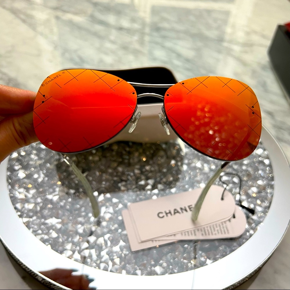 🔥 CHANEL Red Orange Mirror Pilot Sunglasses